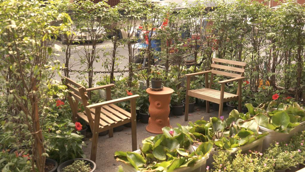 Tiger Lily Hostel Bangkok Dış mekan fotoğraf